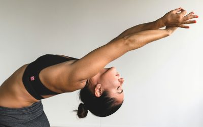 How Caves Beach Yoga Can Improve Your Daily Routine